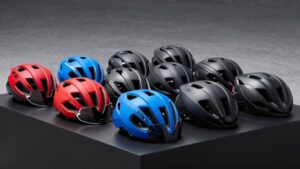 road bike helmets with visors 2026